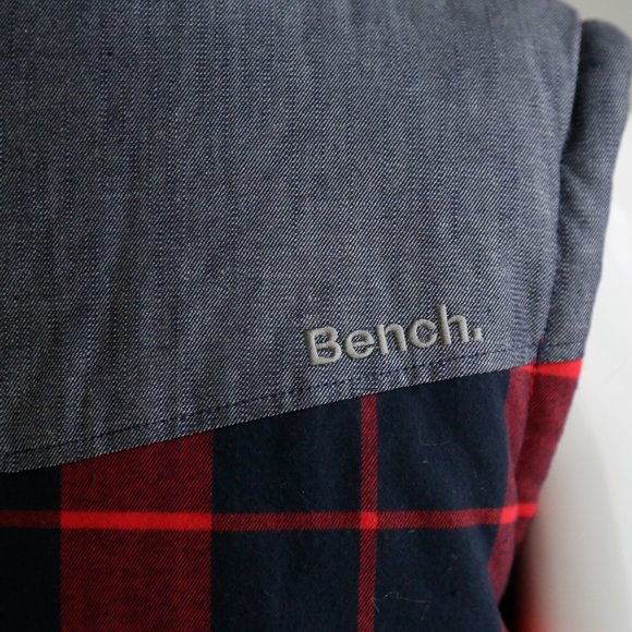 NWT Bench Denim Buffalo Plaid Fleece Lined Vest - Picture 6 of 7
